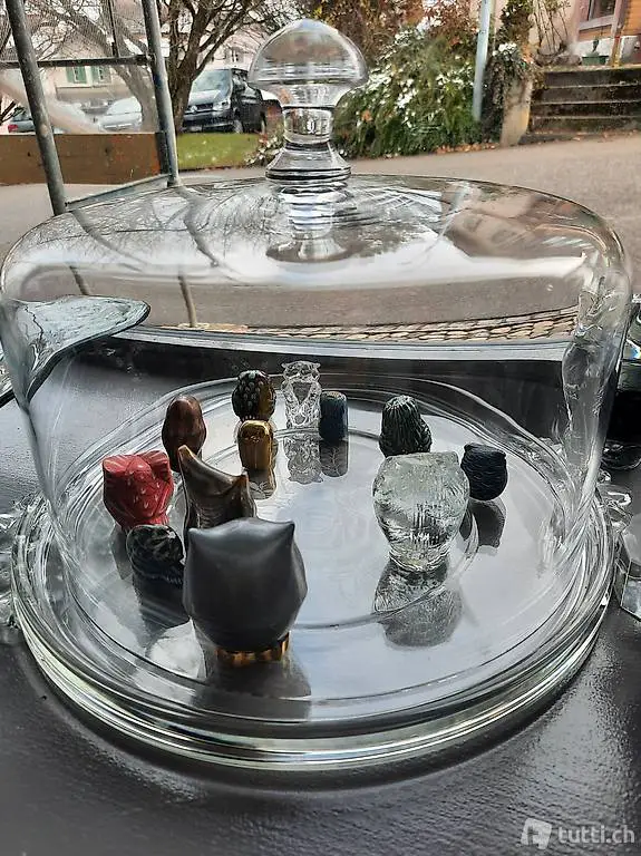 Tortenplatte mit Glashaube