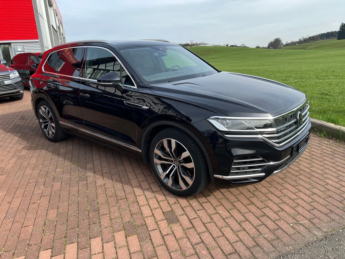 VW Touareg 3.0 TSI eHybrid R Tiptronic
