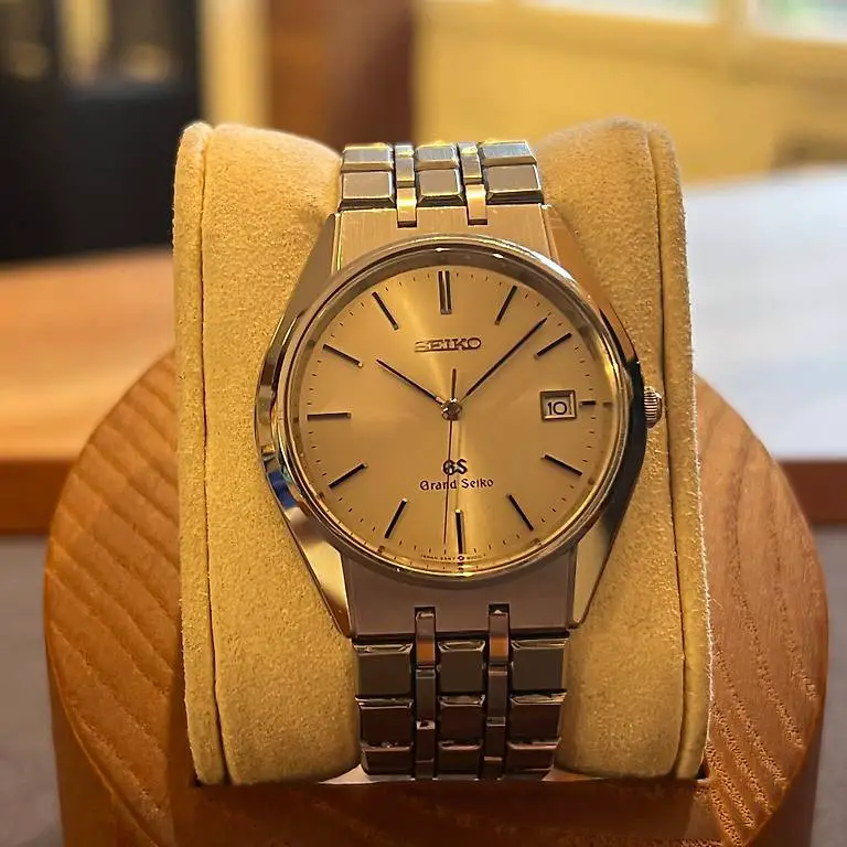 Grand Seiko Quartz Date SBGS003