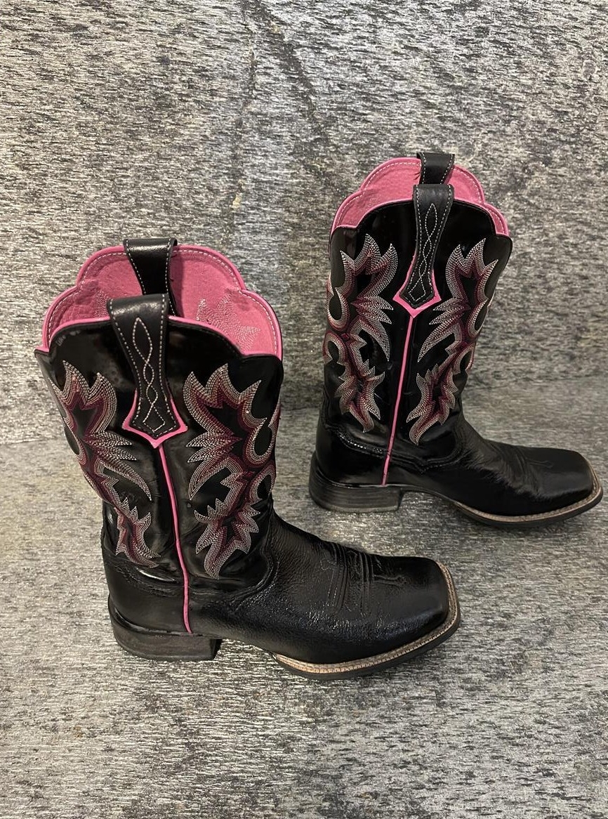 Ariat Lackleder Boots, NEUWERTIG