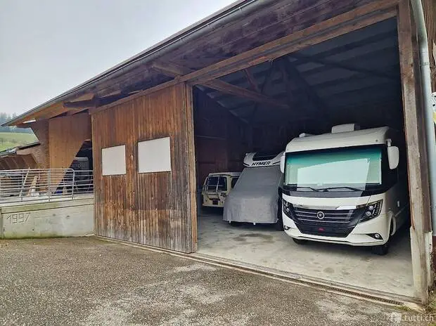 Einstellplatz für Zeltklappanhänger zu vermieten