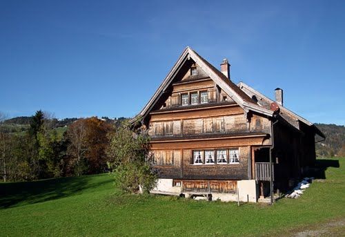 Renoviertes Toggenburgerhaus in Wattwil: Tradition trifft Moderne