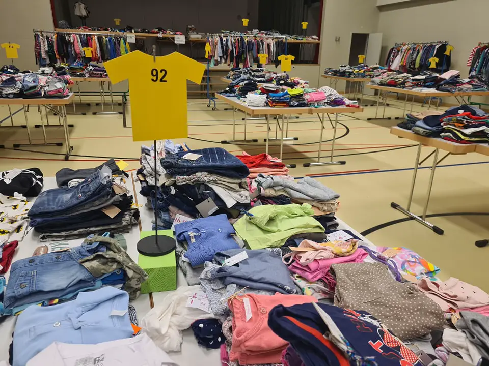 Kinderkleiderbörse Wehntal